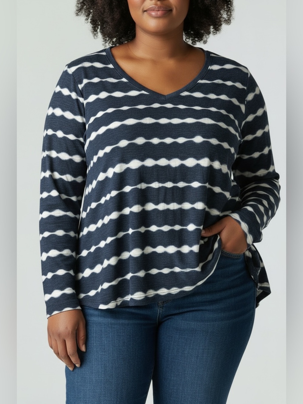 Sonoma The Everyday V-Neck Tee Navy & White Striped V-Neck Long Sleeve Top – PXL
